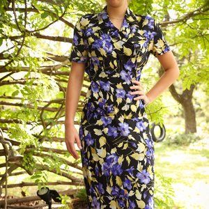 Silk August Logic 2pc top with mid length skirt M